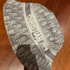 Dior bucket hat